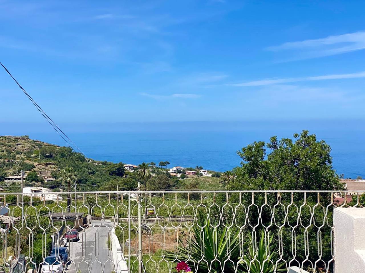 Villa Casa Zagami Malfa  Exterior foto