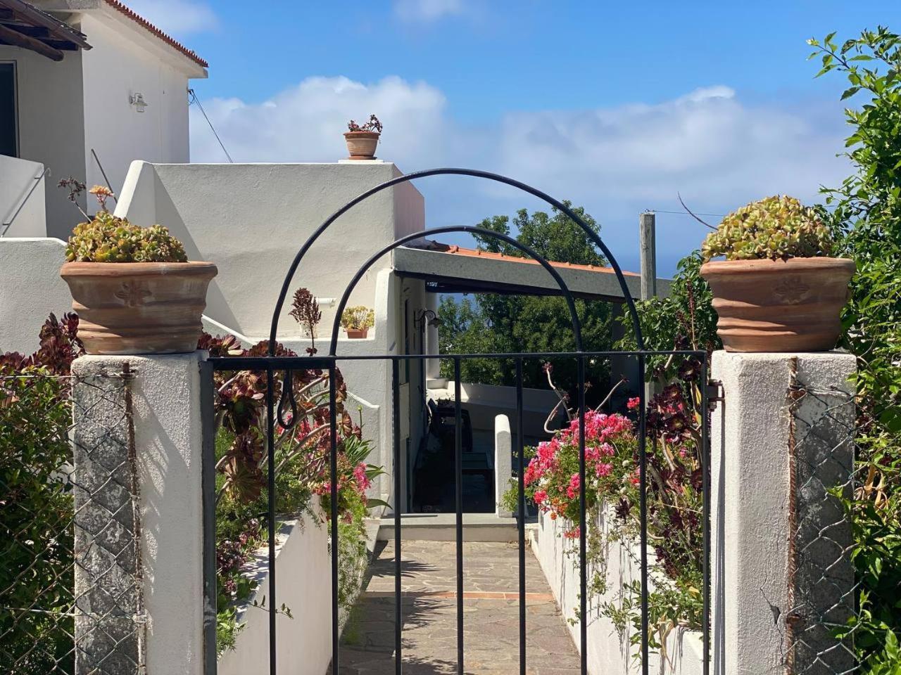 Villa Casa Zagami Malfa  Exterior foto